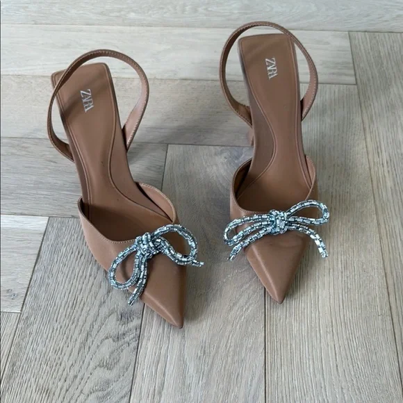 Zara Tan Silver Heels with Crystal Embellishment - Picture 2 of 3